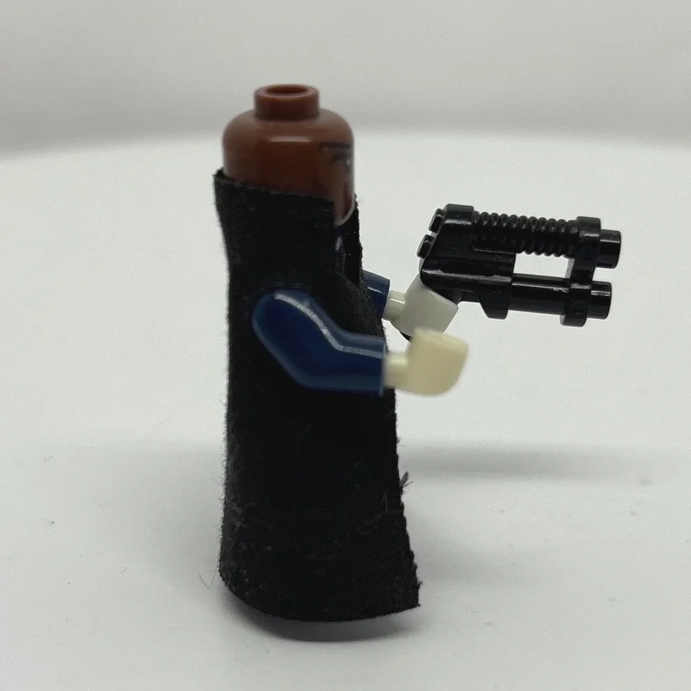 LEGO Nick Fury Minifigure sh056 Marvel Super Heroes S.H.I.E.L.D. Trench 76005